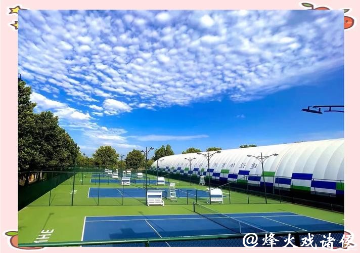 气膜高尔夫馆，重构城市高端运动的空间逻辑—轻空间