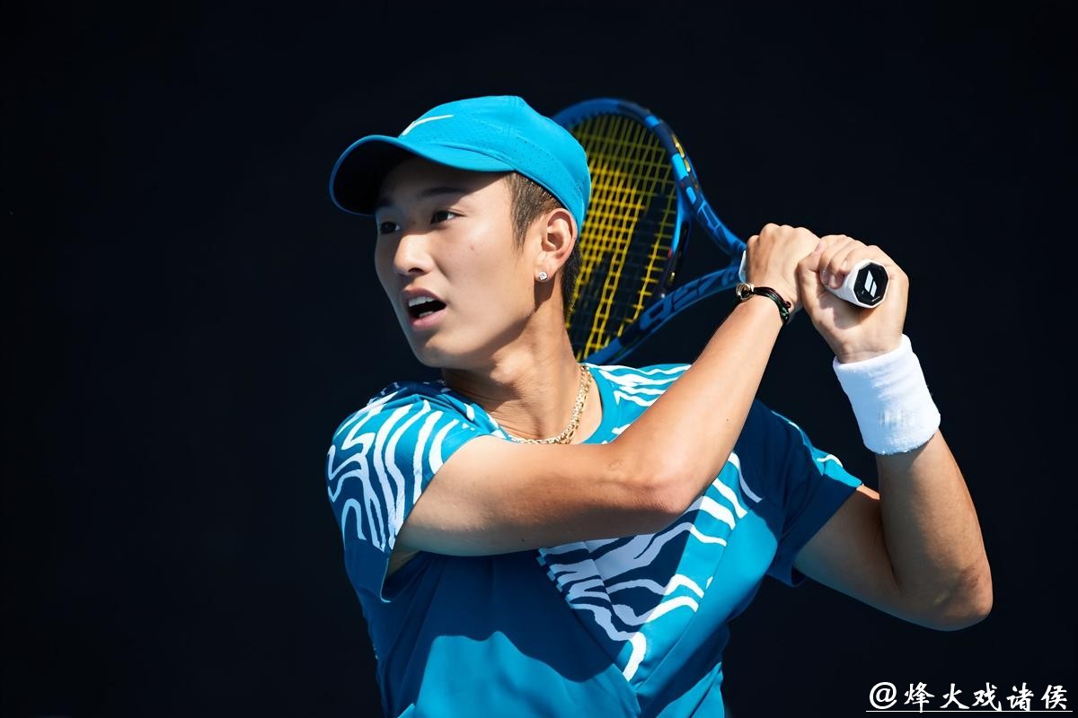 商竣程迎澳网开门红